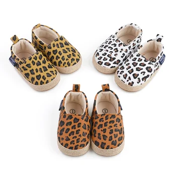 Bebê Primeiros Caminhantes Bonito Meninas estampa de Leopardo Sapatos de Couro da Criança Prewalkers Bebê Recém-nascido Macio, Sola Anti-derrapante Calçado